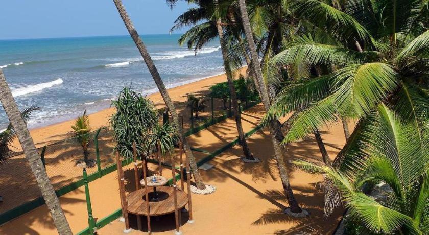 Oyo 246 Roy Villa Beach Hotel Kalutara Eksteriør billede