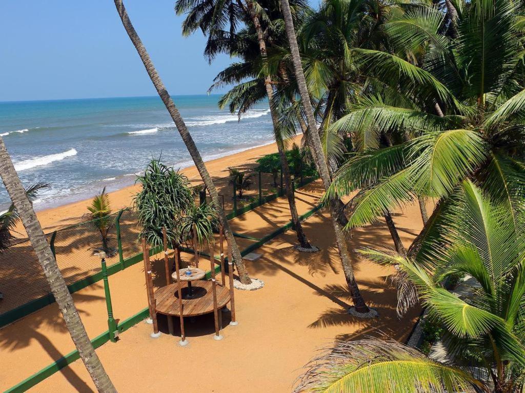 Oyo 246 Roy Villa Beach Hotel Kalutara Eksteriør billede