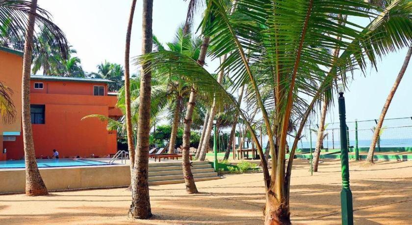 Oyo 246 Roy Villa Beach Hotel Kalutara Eksteriør billede