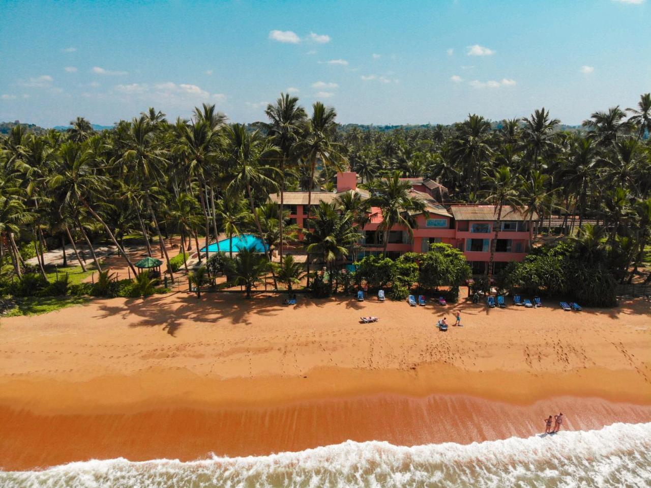 Oyo 246 Roy Villa Beach Hotel Kalutara Eksteriør billede